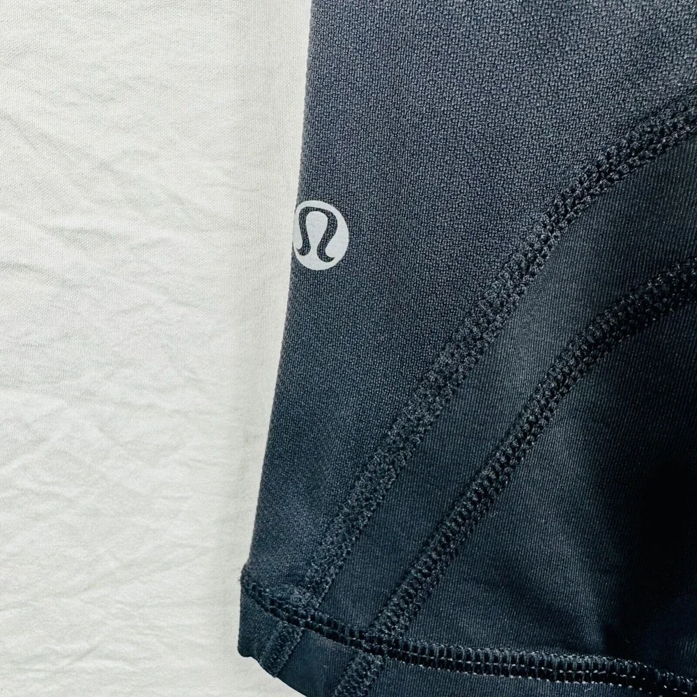 LULULEMON x SOULCYCLE leggings Quarter Black‎ with Multicolor size 4